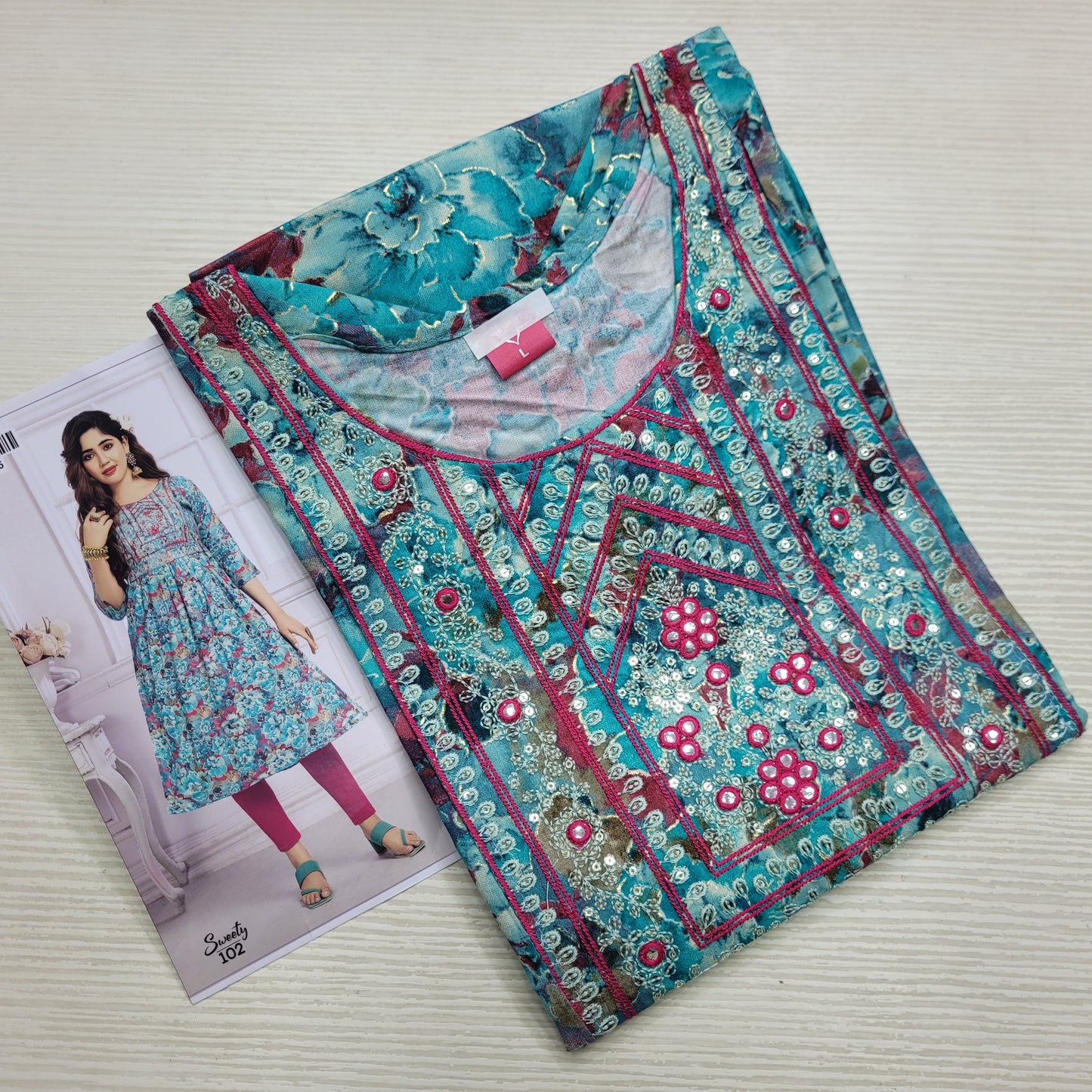 Naira Cut Slub Cotton Kurti | NC24