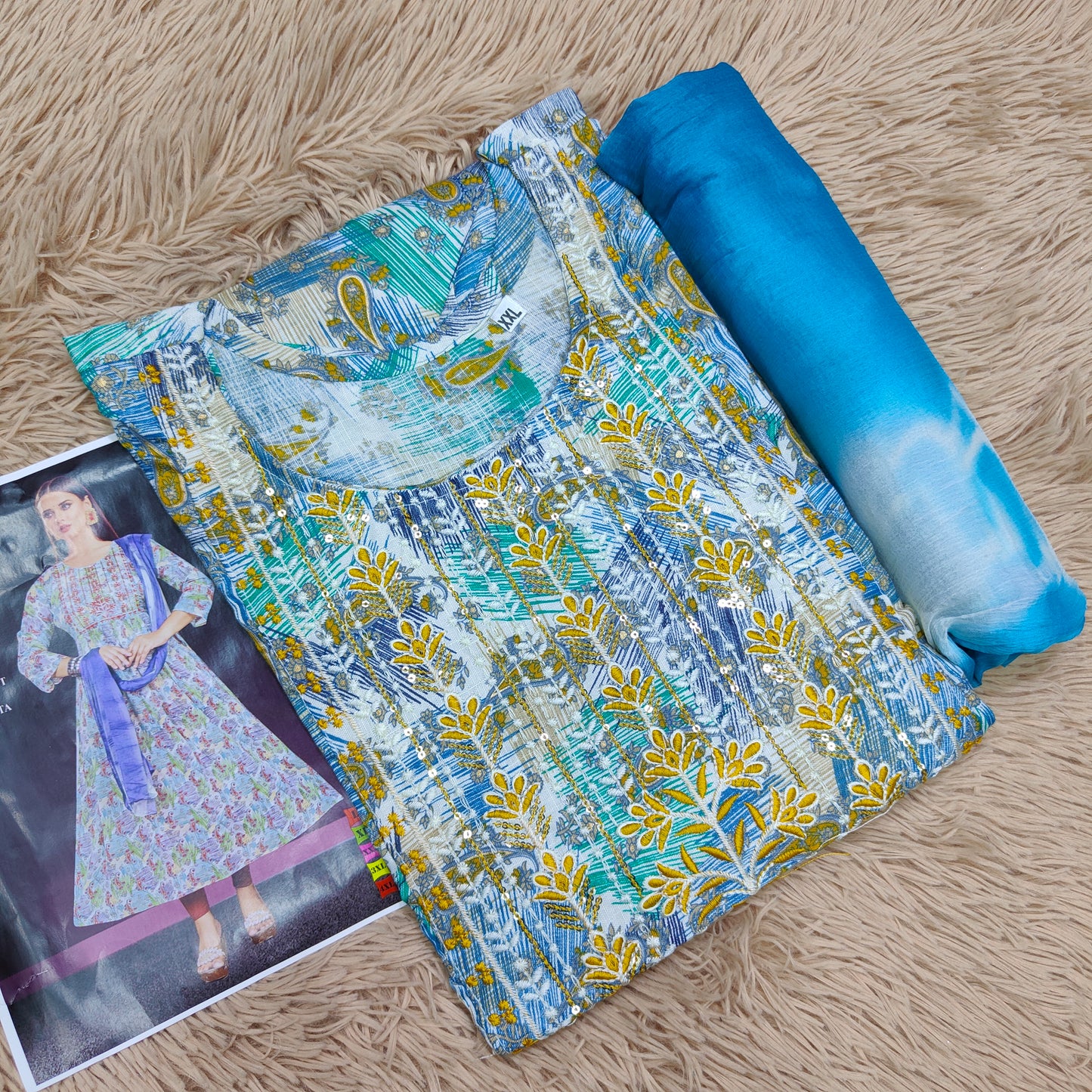 Dual Tone Kurti with Shawl | KS389